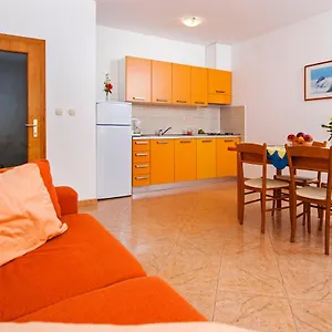  Apartment Bella B