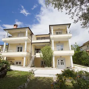  Apartment Rajci